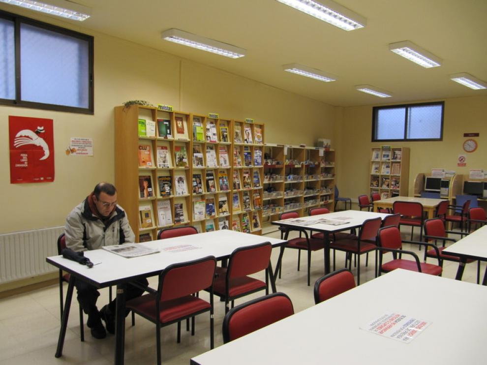 Sala de prensa en la biblioteca Javier Tomeo, en el parque del Tío Jorge