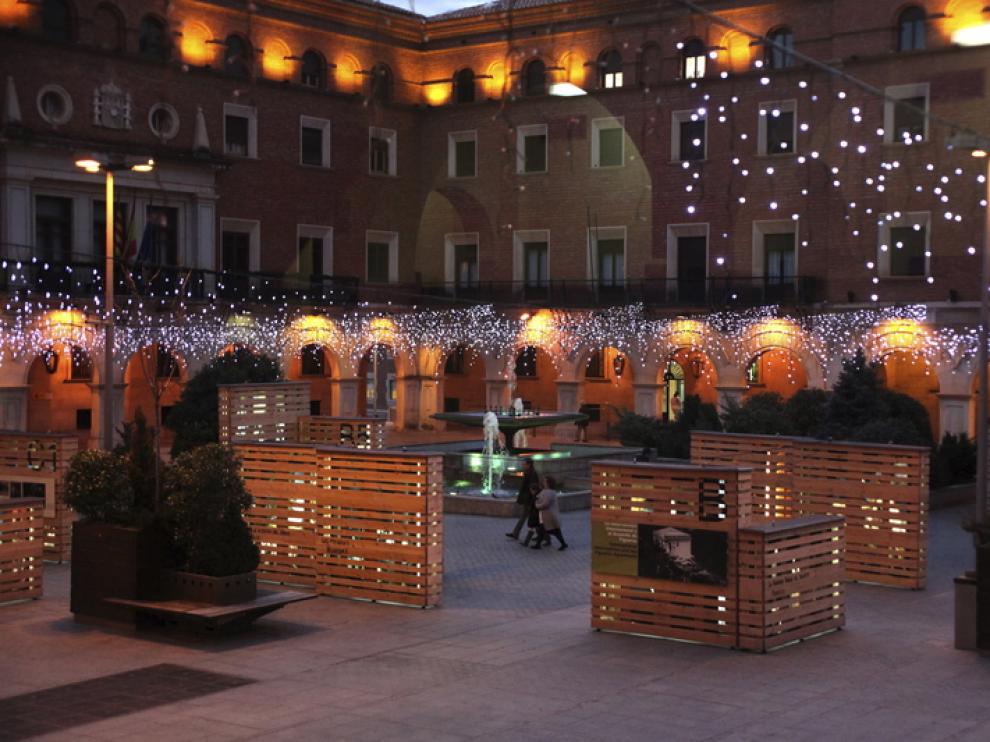 Iluminación navideña en una calle de Teruel, en 2010