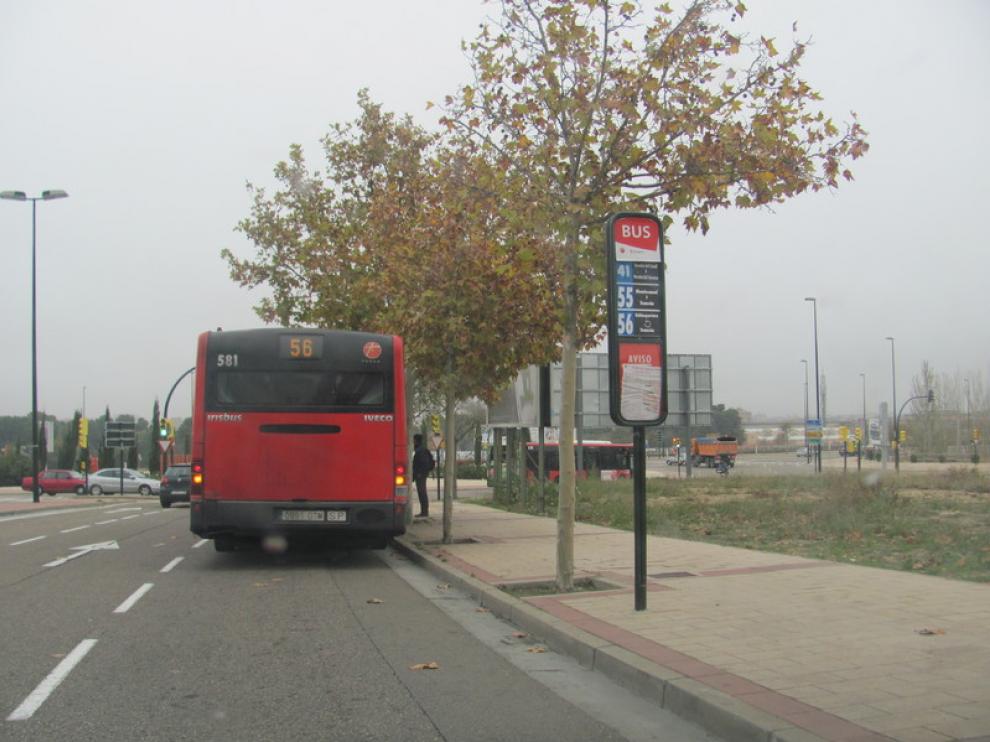 Los usuarios de Montecanal se quejan de las malas conexiones que tiene el barrio en autobús