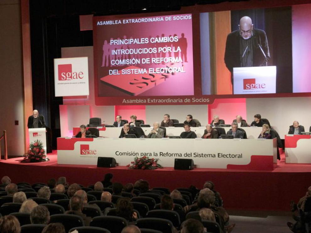Vista de la asamblea general de socios, celebrada este miércoles en la SGAE
