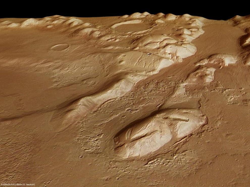 Imagen facilitada por la Agencia Espacial Europea de la Phlegra Montes, en la superficie de Marte