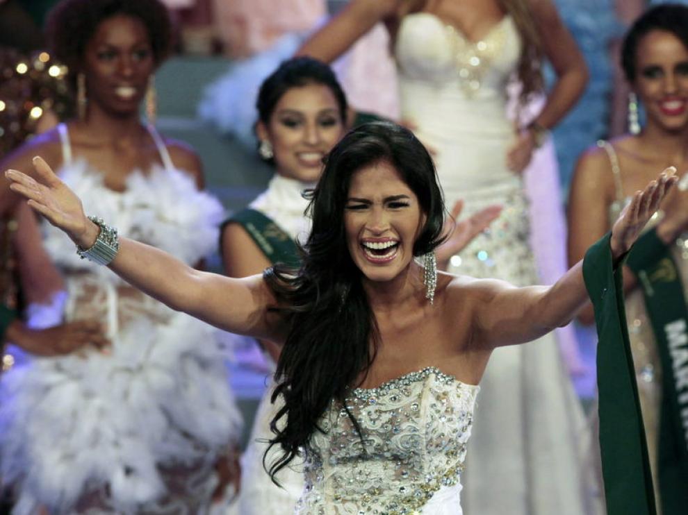 La ecuatoriana Olga Alva, proclamada Miss Tierra