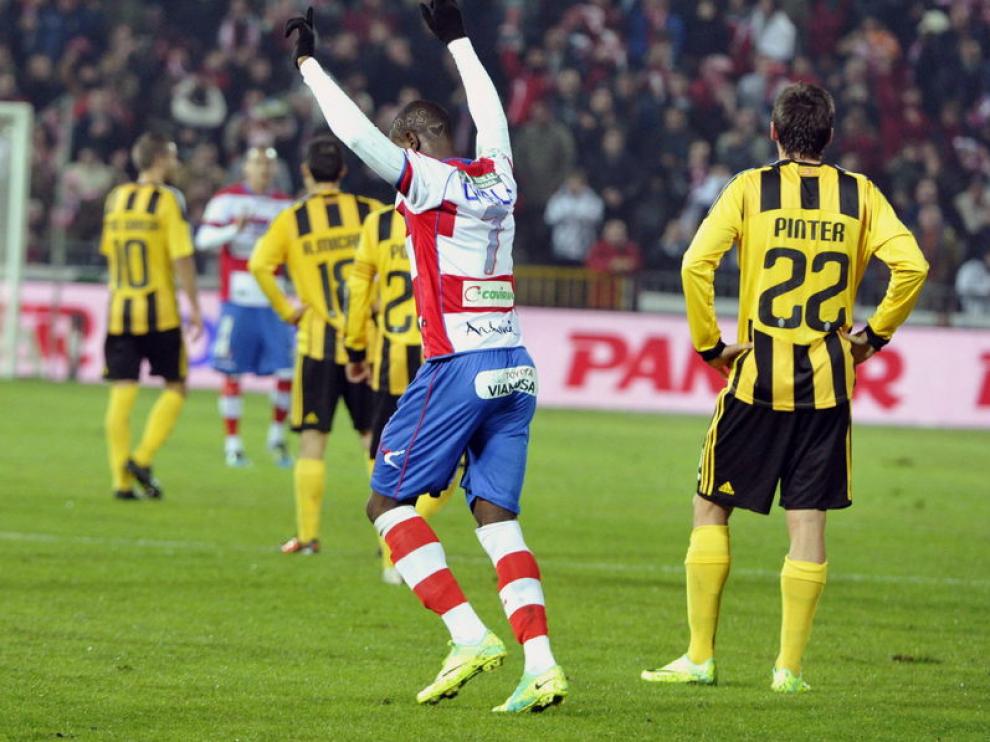 Ighalo celebra el gol anotado a los aragoneses