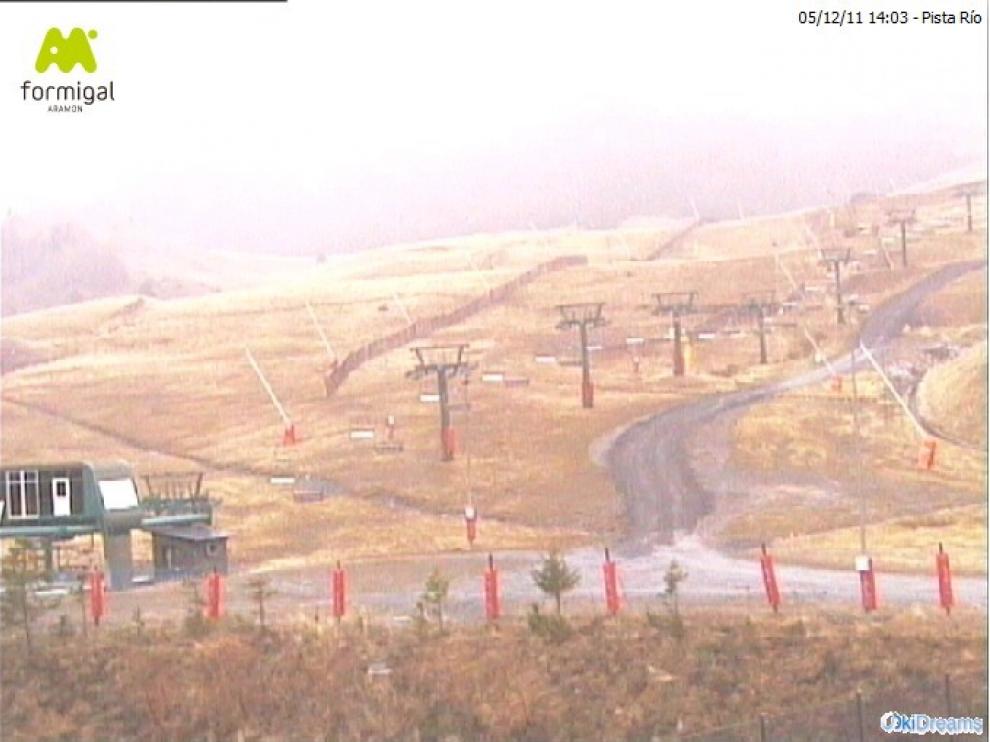 Las estaciones de esquí están sufriendo la falta de nieve