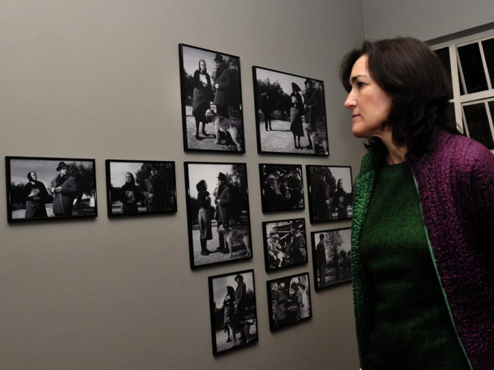 La ministra de Cultura, Ángeles González-Sinde, en la inauguración de la Casa Buñuel