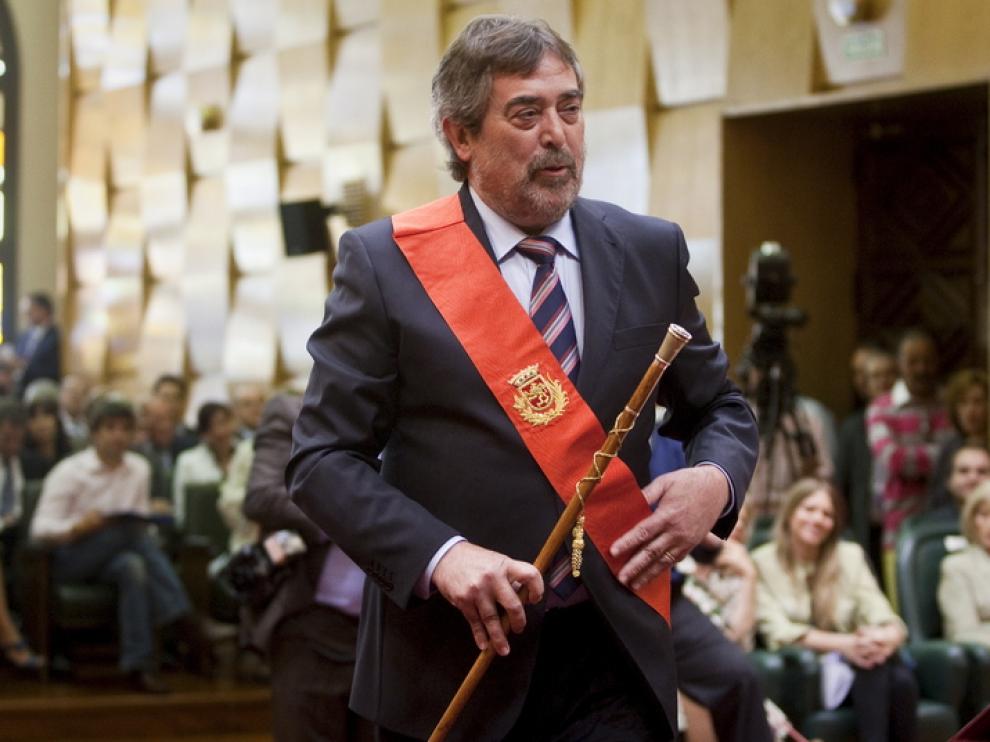 Toma de posesión de Belloch como alcalde de Zaragoza