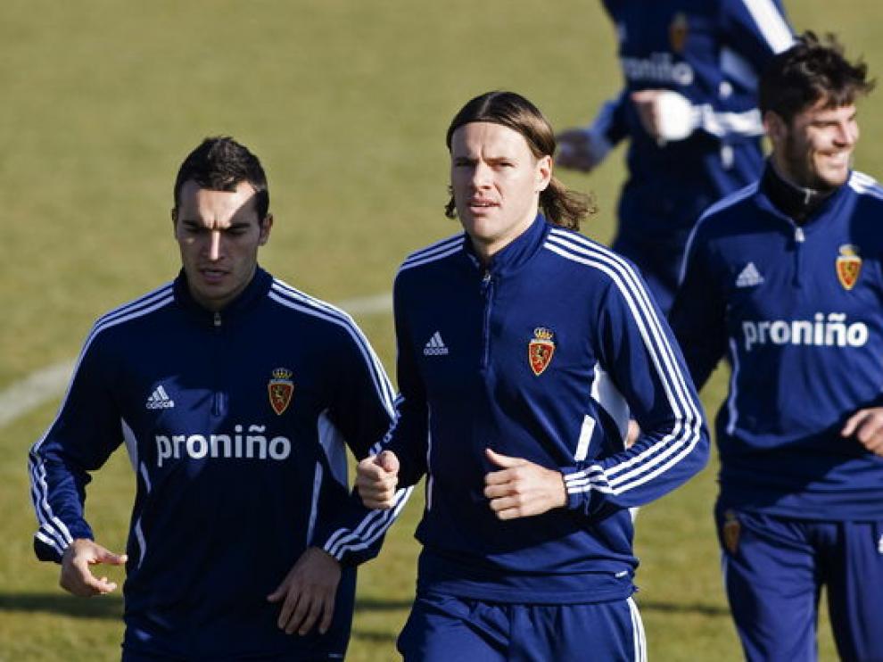 Dujmovic entrenó con sus nuevos compañeros