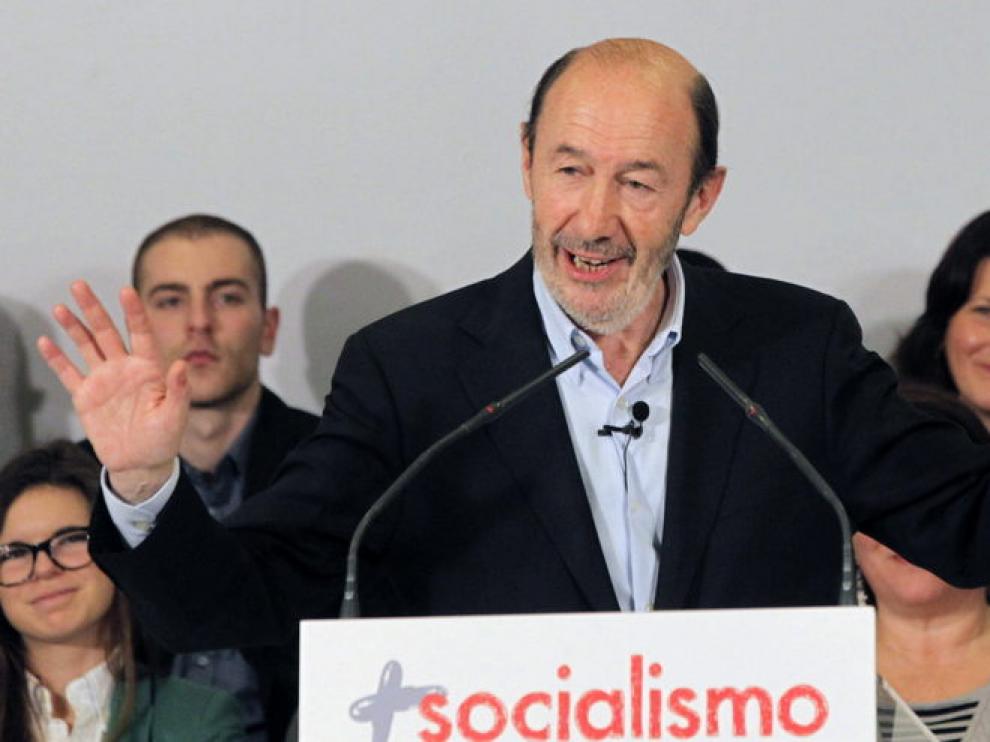 Rubalcaba, durante el mitin de Santiago de Compostela