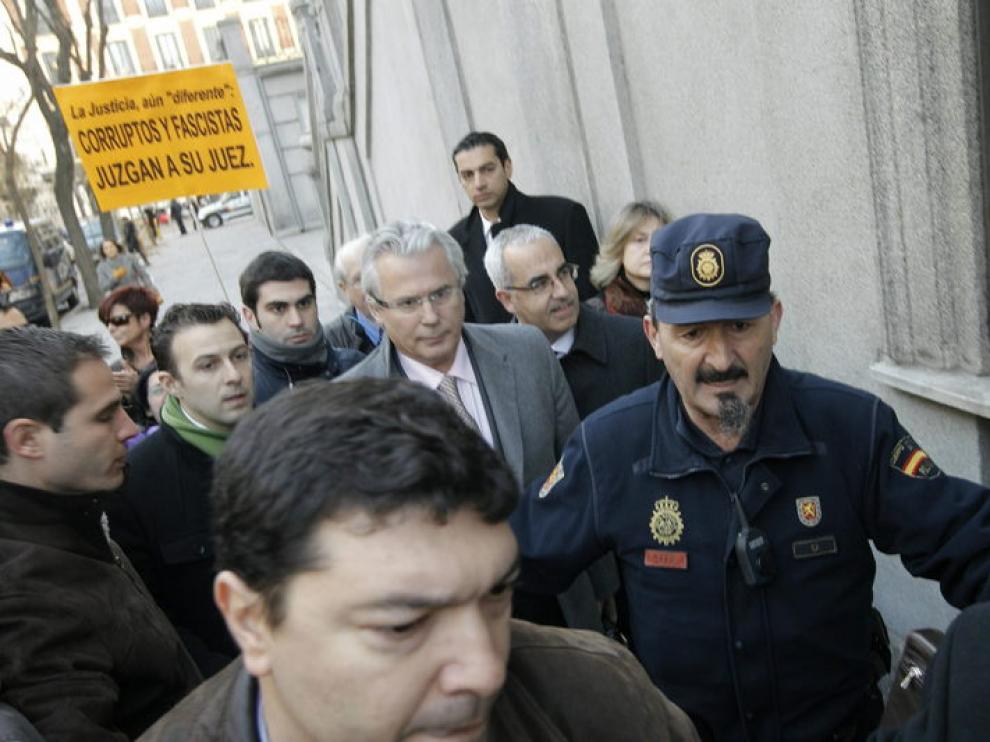 Garzón, a su llegada al Supremo