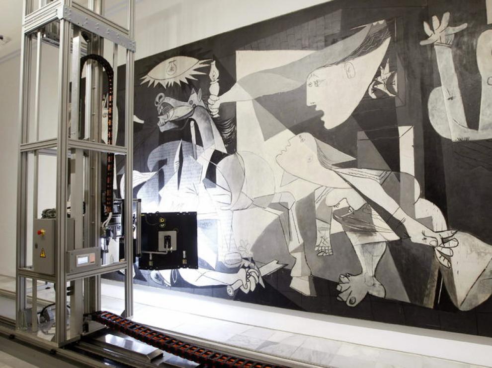 Un robot aportará nuevos datos del Guernica