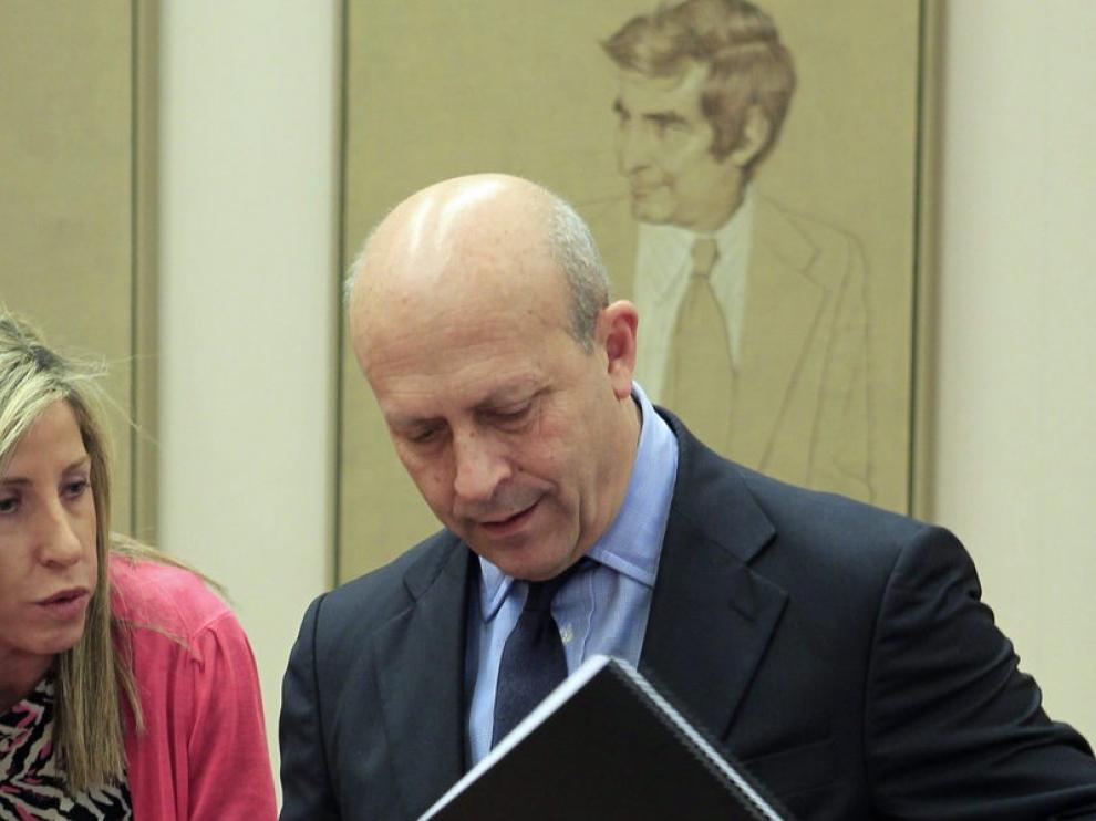 El ministro de Educación momentos antes de comparecer en el Congreso