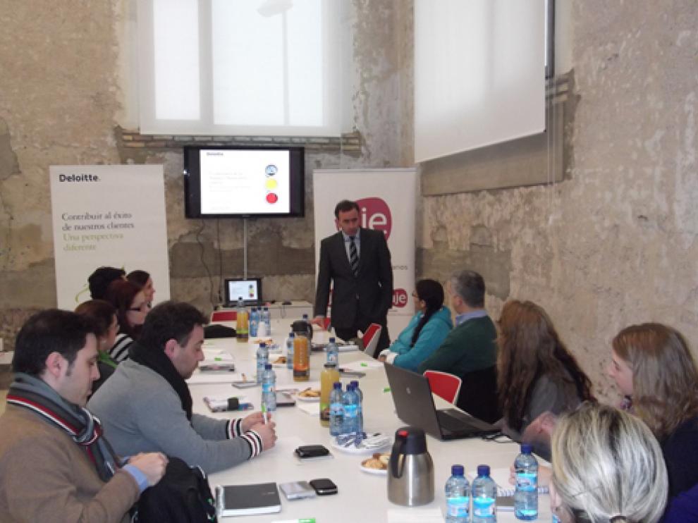 Un evento anterior organizado por la Asociación de Jóvenes emprendedores de Aragón.