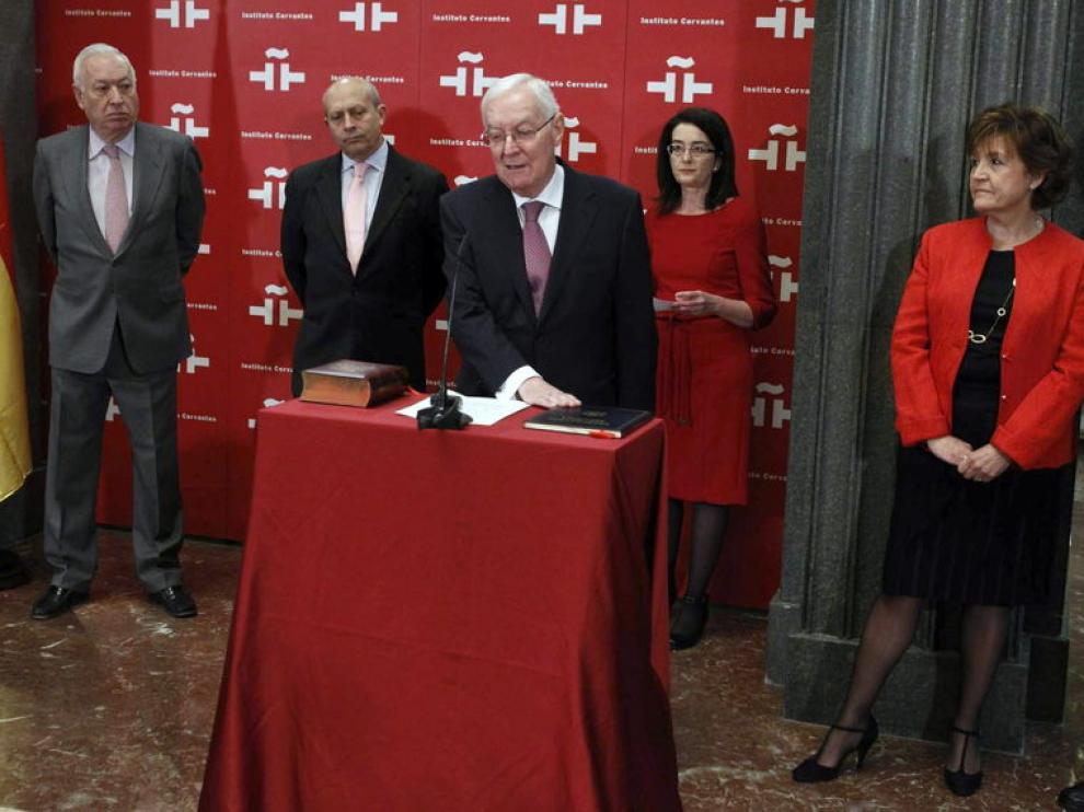 Víctor García del la Concha, durante su toma de posesión como director del Cervantes