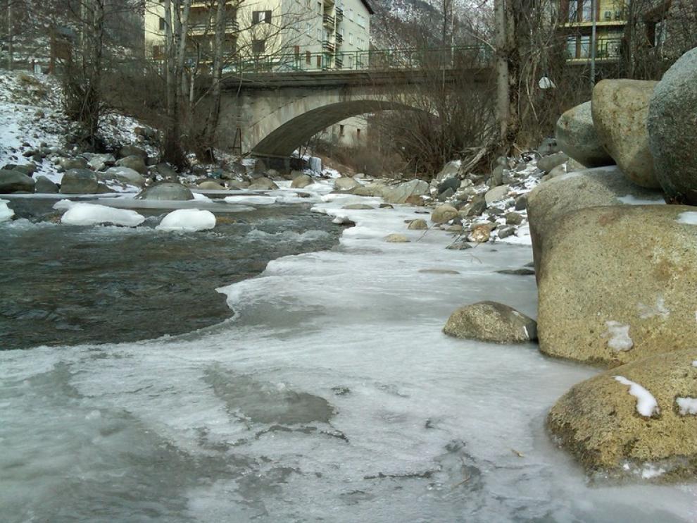 El Río Esera a su paso por Benasque el año pasado