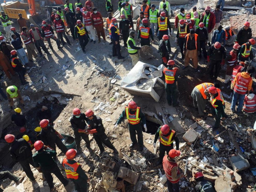 Las labores de rescate continúan en Pakistán