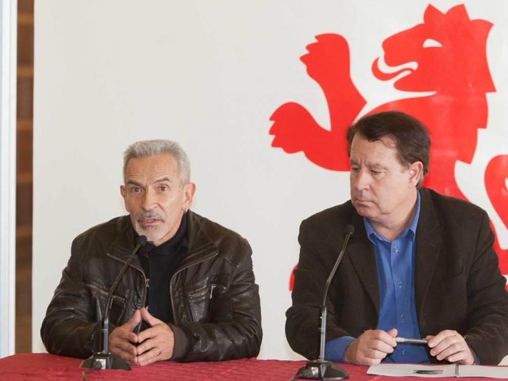 Ullate, con Blasco, en rueda de prensa