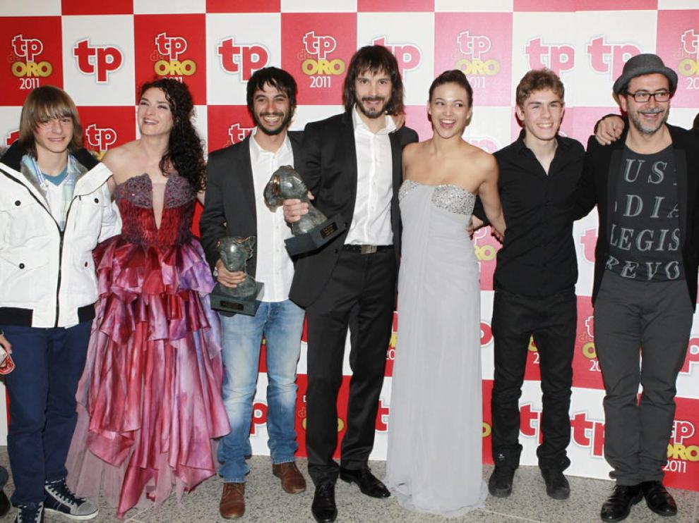 El equipo de Águila Roja, de paisano
