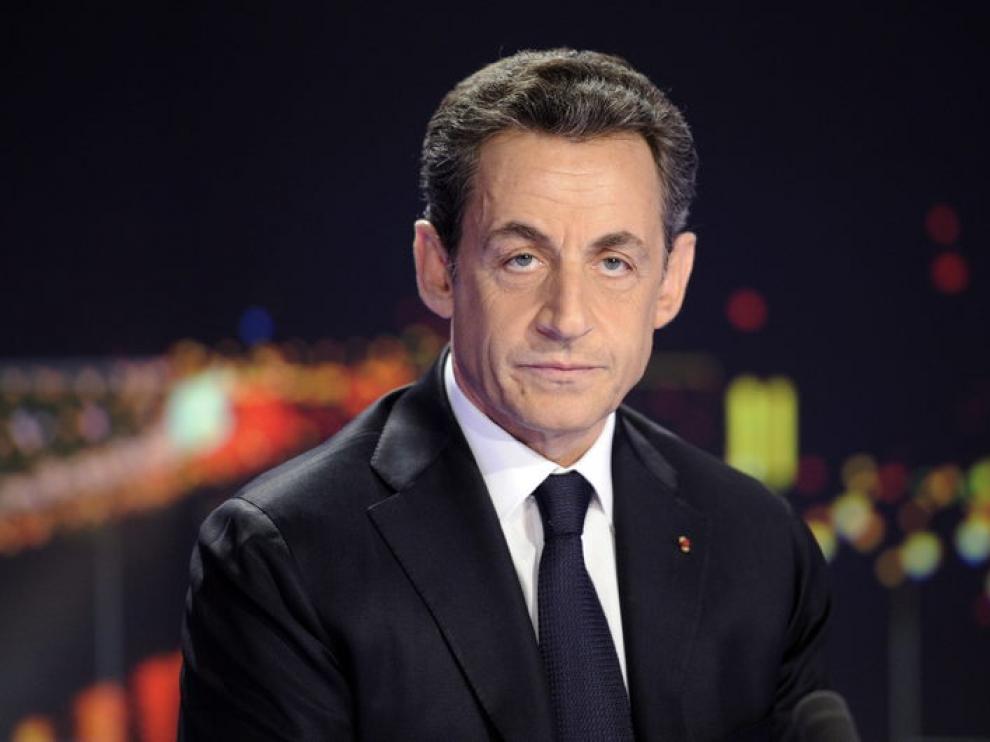 Sarkozy anuncia su candidatura a las elecciones presidenciales.