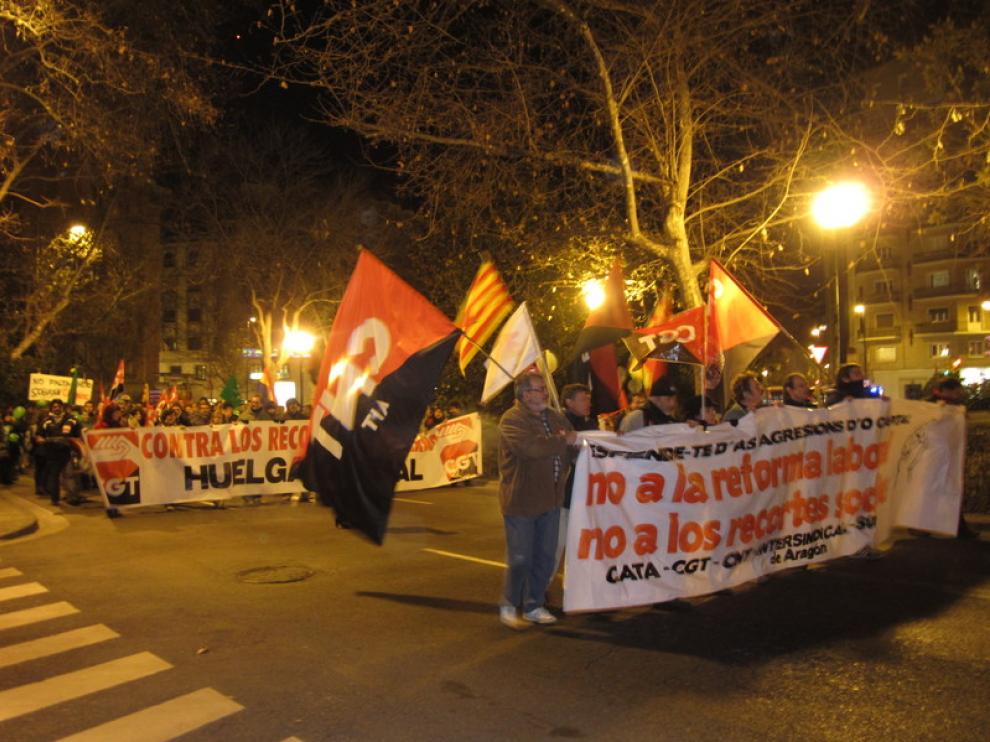 Manifestación por las calles de Zaragoza