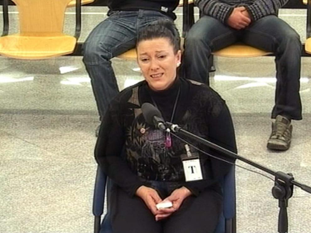 La madre de la niña asesinada durante el juicio contra los etarras.