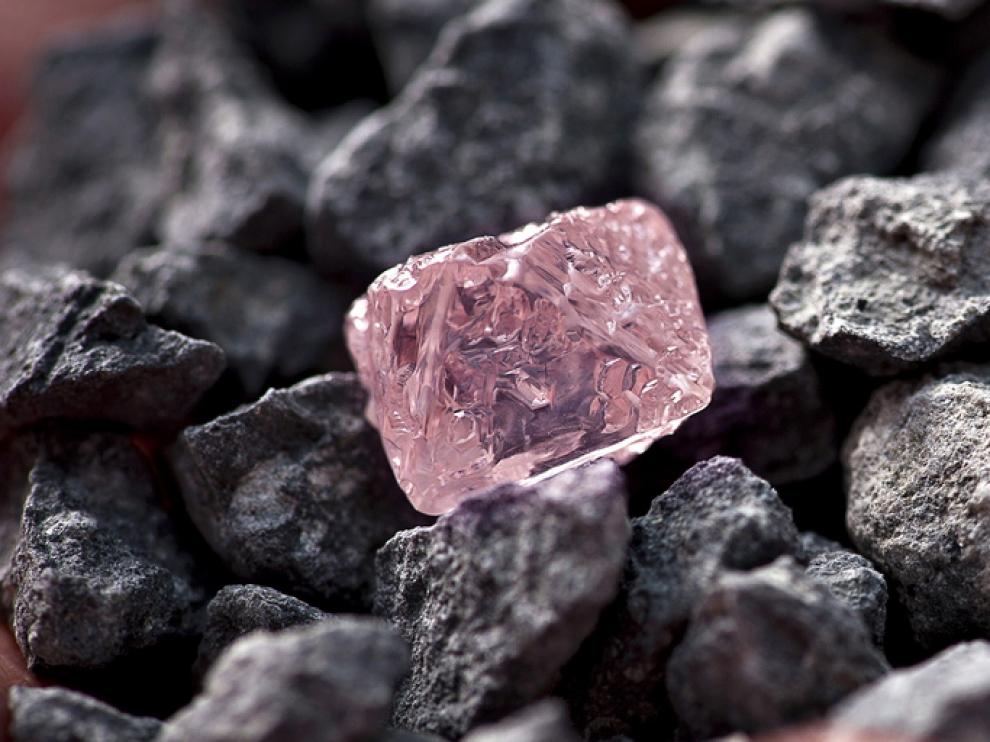 El diamante puede alcanzar un precio próximo a los 7,9 millones de euros