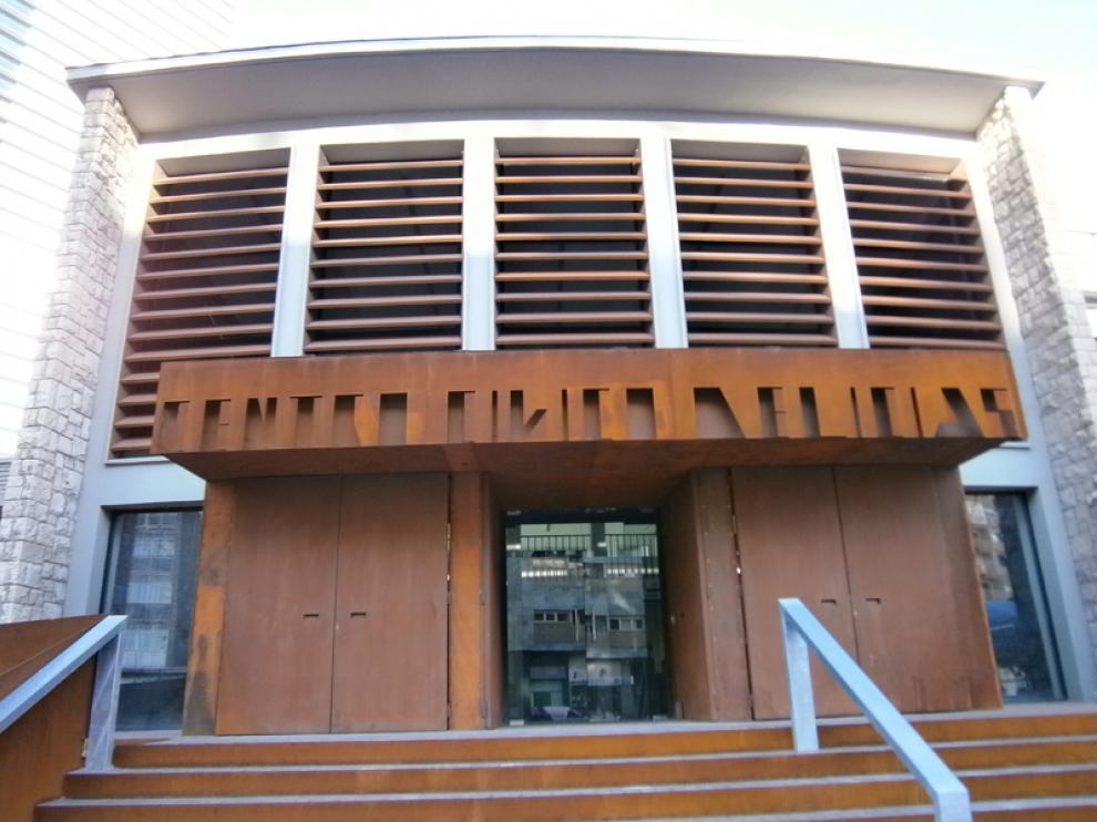 Entrada del Centro Cívico de Delicias