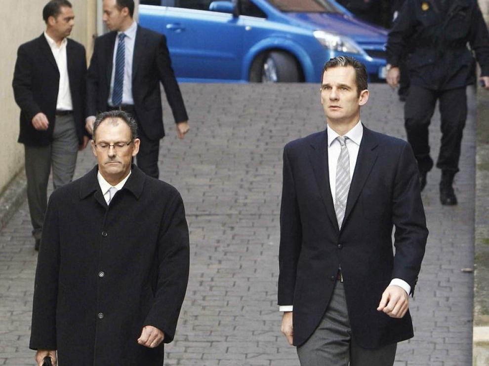 Iñaki Urdangarin, a su llegada al juzgado con su abogado