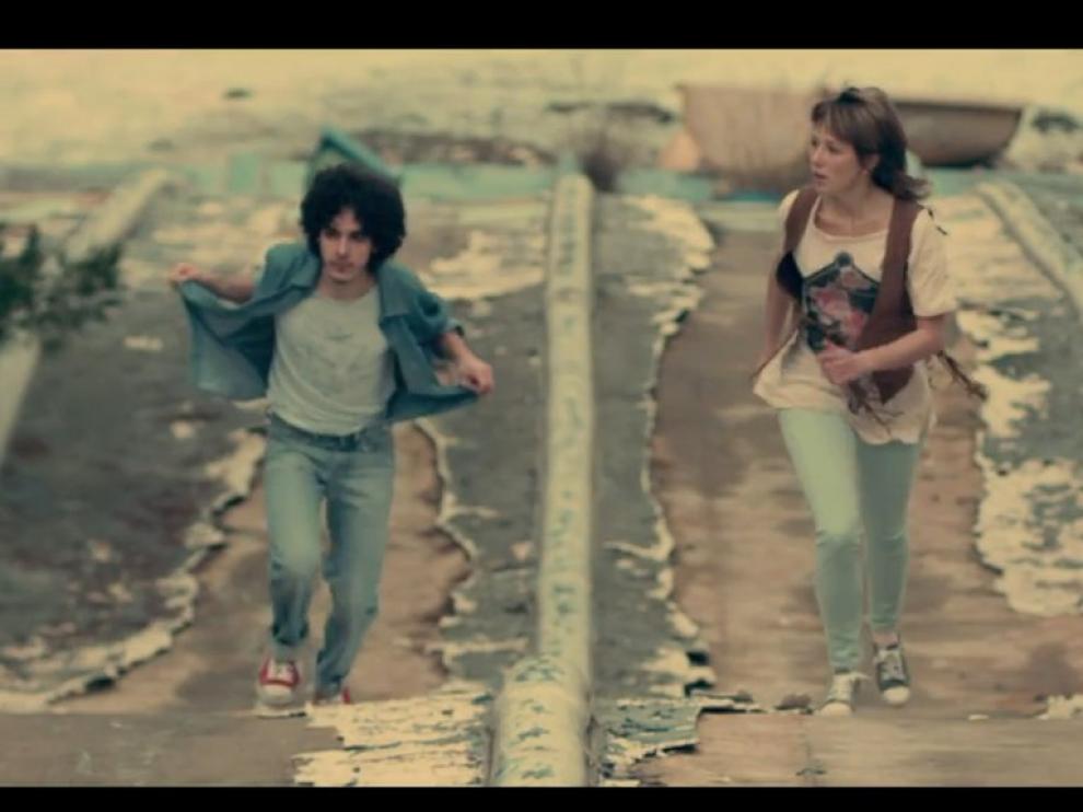 Imagen del videoclip 'Cuando suba la marea' de Amaral