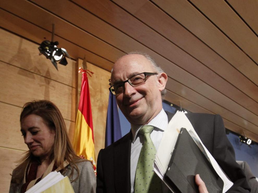 Montoro presenta el déficit