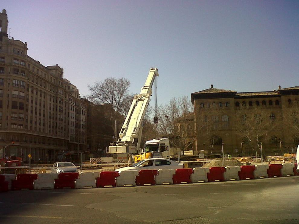 Obras del tranvía en plaza de Paraíso