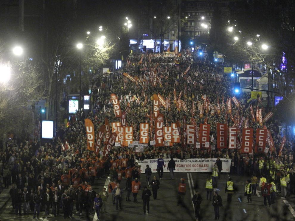 La manifestación contra los recortes sociales ha reunido a cientos de miles de españoles.