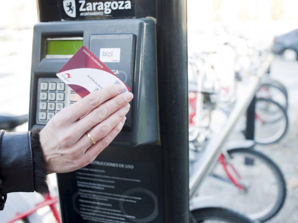 Uso de la tarjeta ciudadana en Bizi