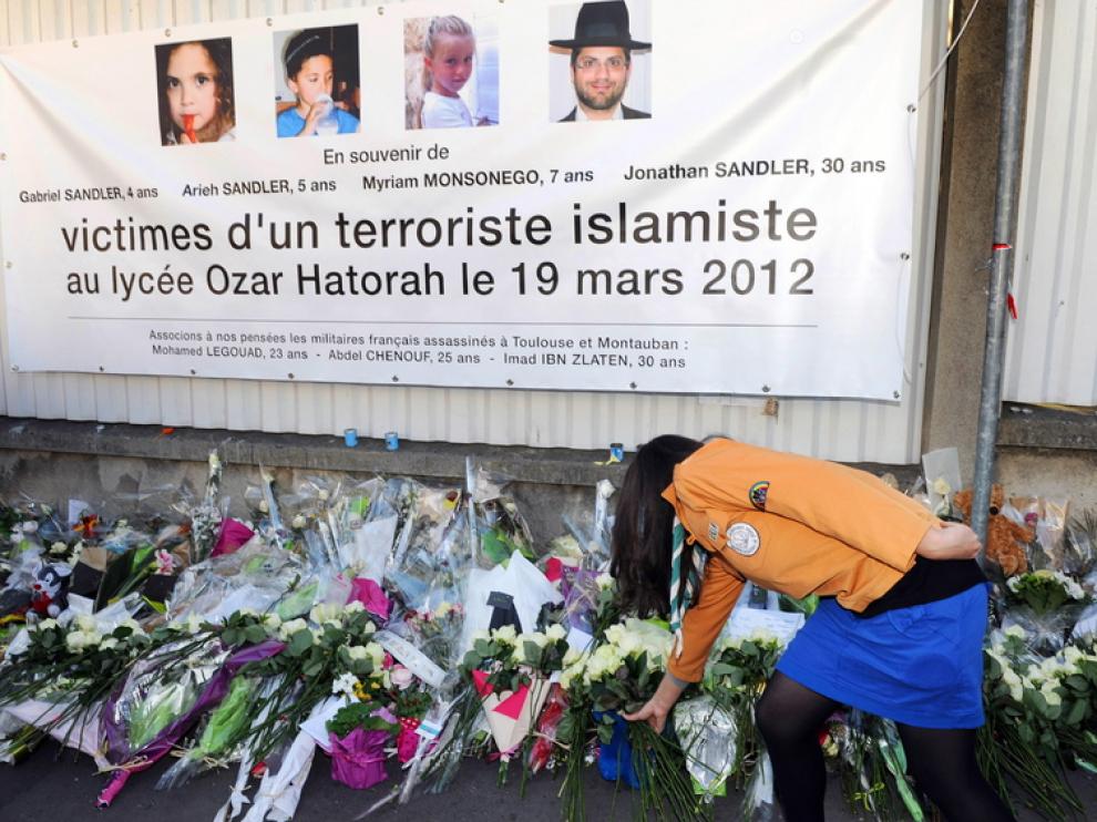 Homenaje a los fallecidos en Toulouse