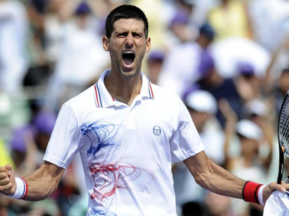 Djokovic celebra su triunfo en Miami