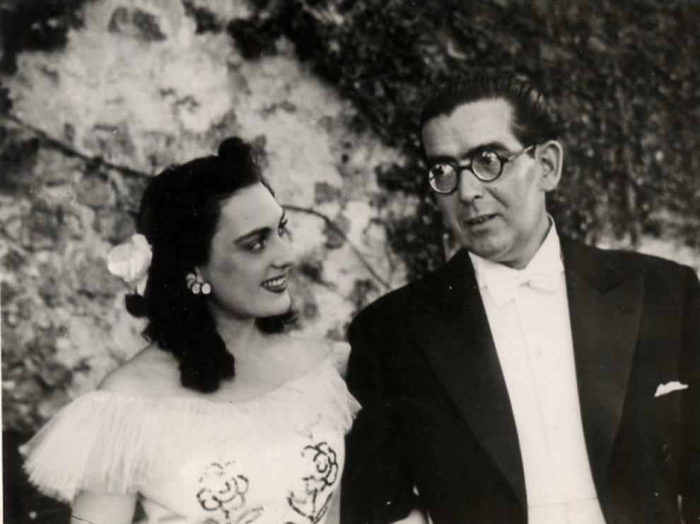 Mari Paz, junto al compositor Manuel Quiroga