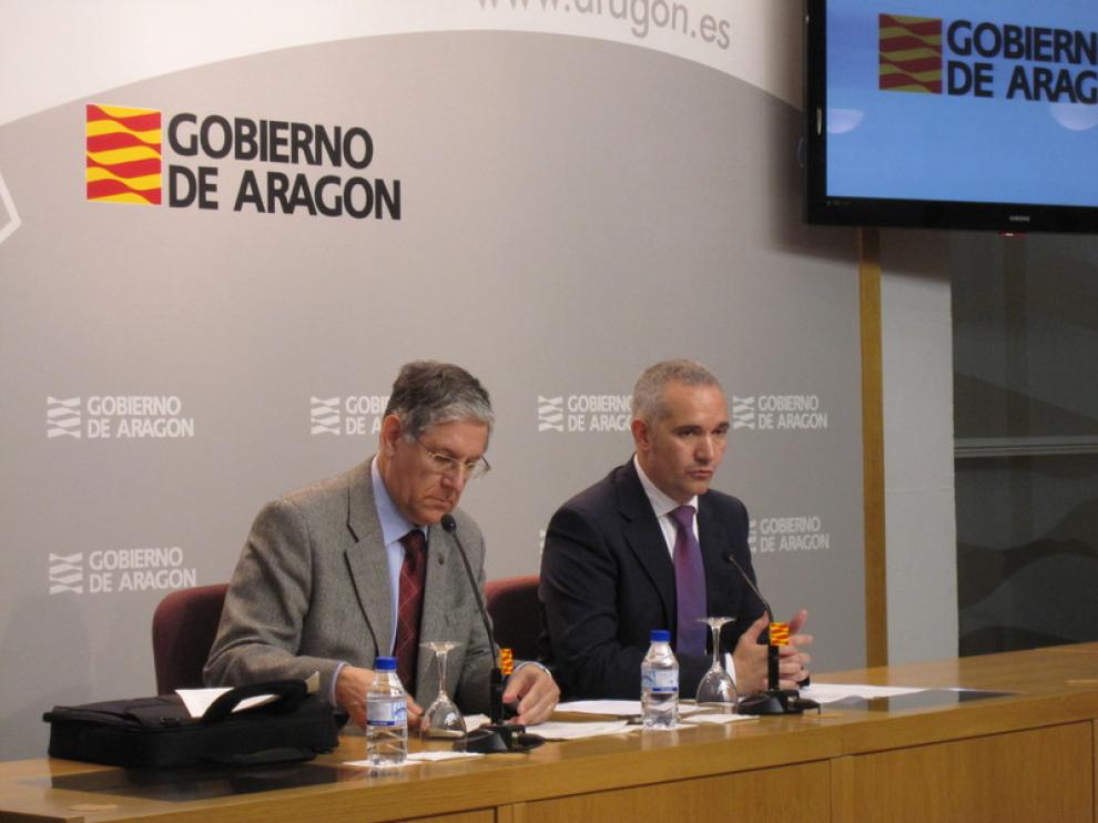 Los directores de Política Educativa y de Gestión de Personal de la DGA