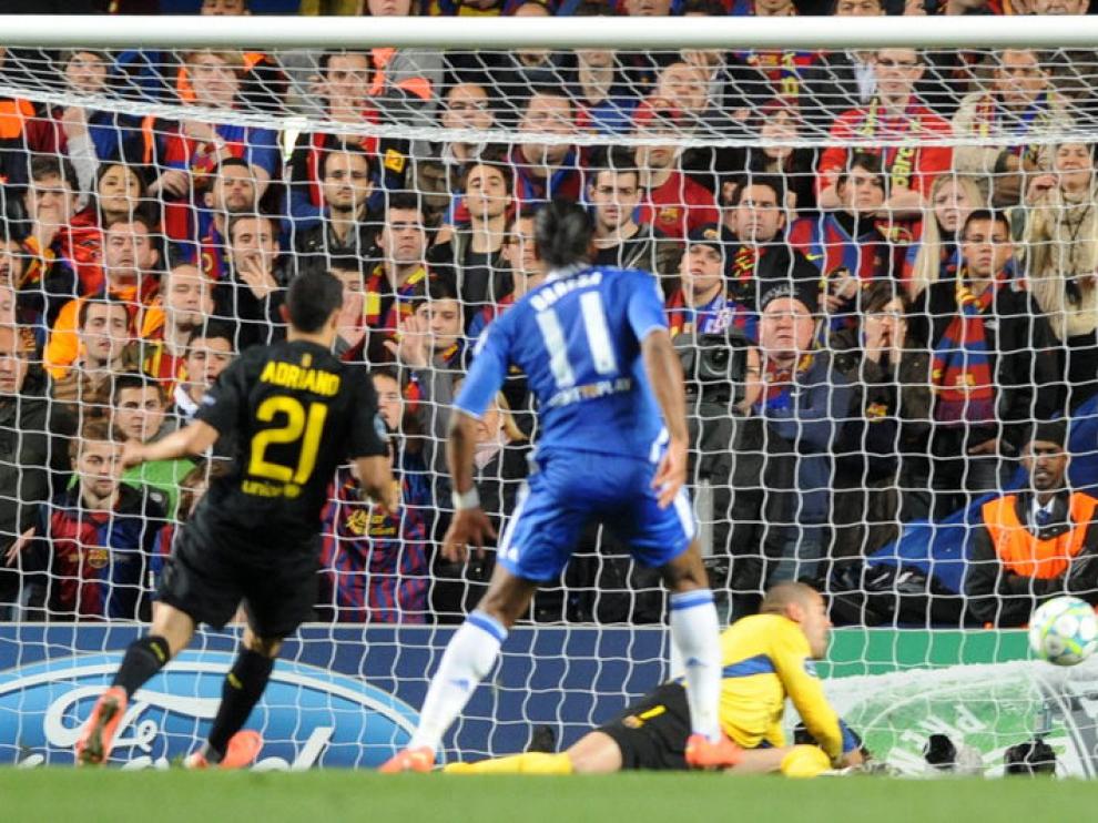 Drogba anotó el gol de la victoria