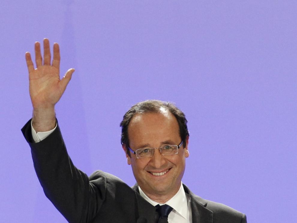 El candidato socialista François Hollande se impuso este domingo en la primera vuelta de las elecciones francesas.