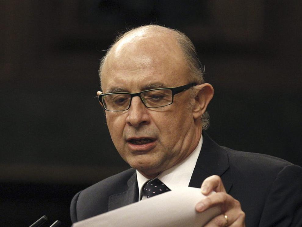 El ministro de Hacienda, Cristóbal Montoro, ha pedido apoyar las cuentas austeras.