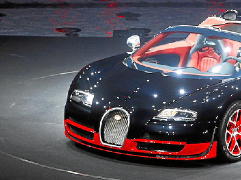 El Veyron de Bugati, marca que pertenece a Volkswagen, fue uno de los protagonistas en esta muestra.