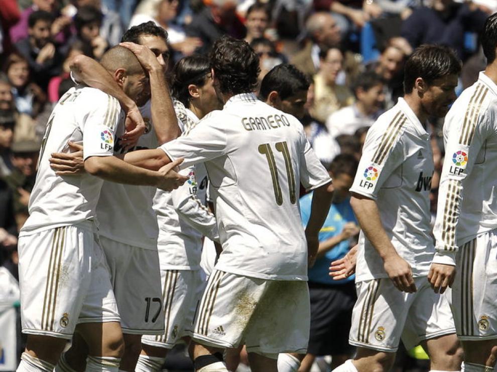 Un momento del partido entre el Real Madrid y el Sevilla