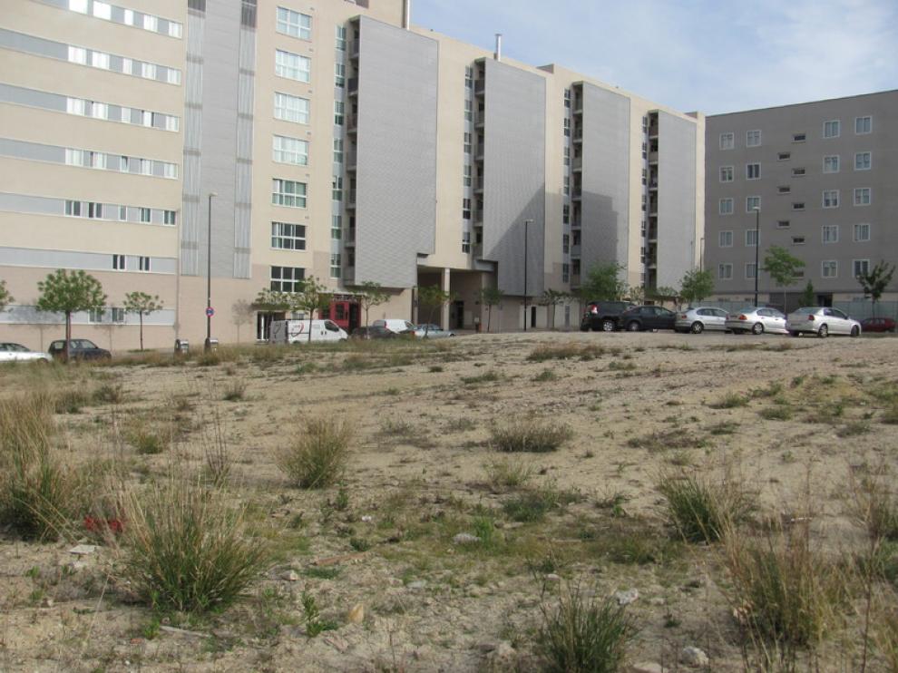 Solar de la calle La Caza, donde fue envenenado un perro