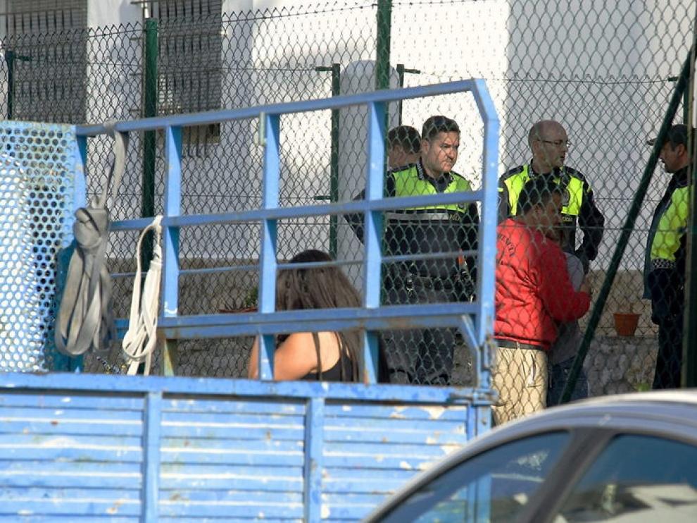 Valla de la casa donde ha muerto el niño de 8 años