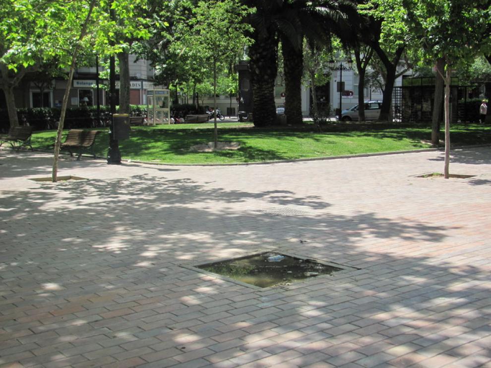 Estado en que se encuentra el pavimento de la plaza de Los Sitios