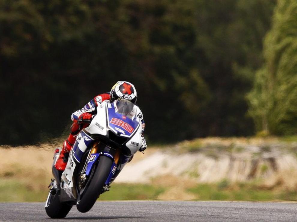 Lorenzo no pudo ser el más rápido en el circuito de Estoril