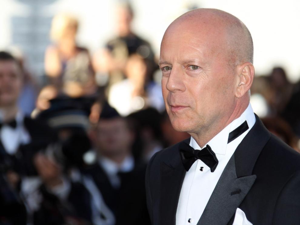 Bruce Willis,terso como un bebé
