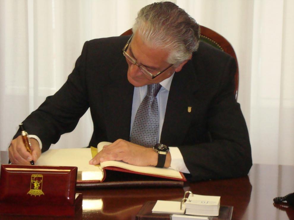 Antonio Suárez