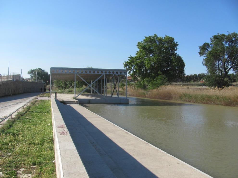 Embarcadero de Valdefierro, en el Canal Imperial