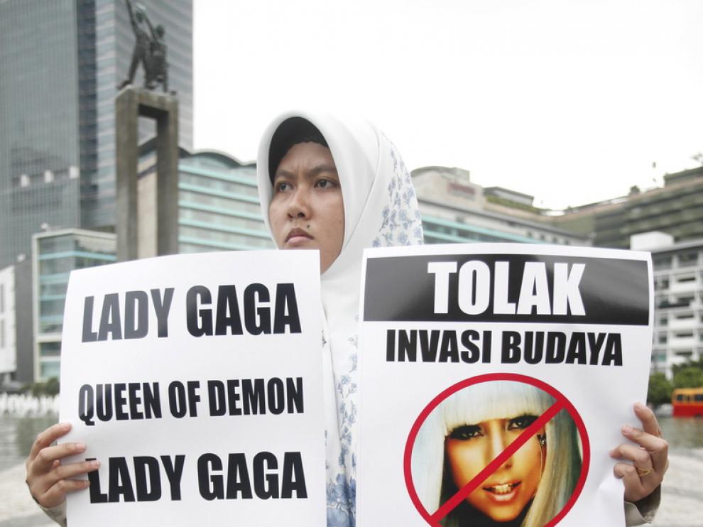 Protestas por la actuación de Lady Gaga