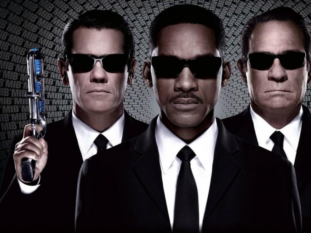 Will Smith vuelve a enfundarse el traje del agente J en men in Black 3enfundarse